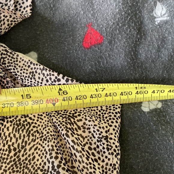 BCBG light peach dress - size 6 - Picture 10 of 10